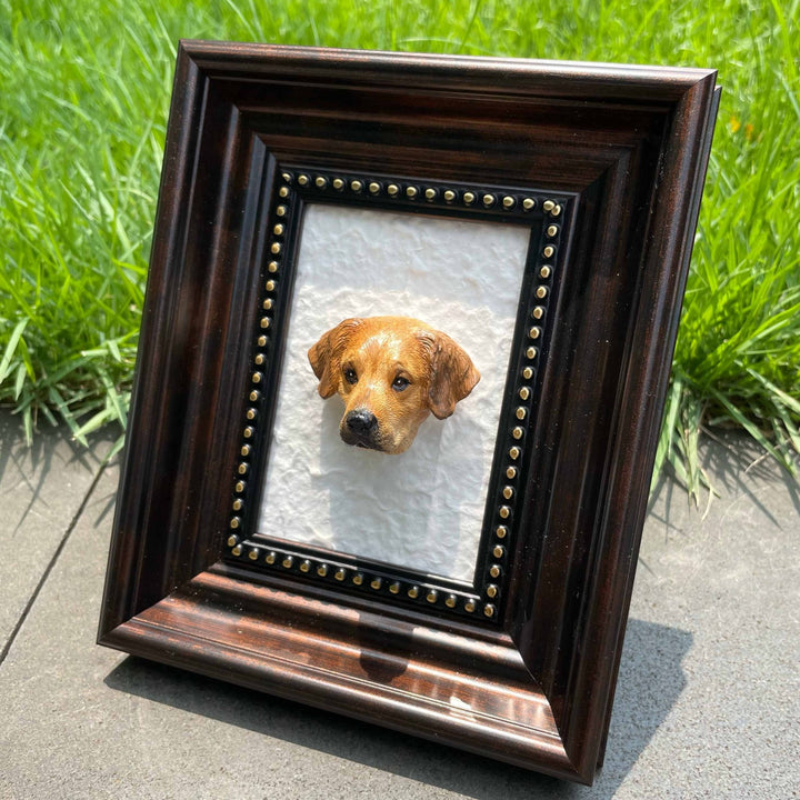Magnetic Vintage Display Frame for Pet Figurine - PetPalsDIY